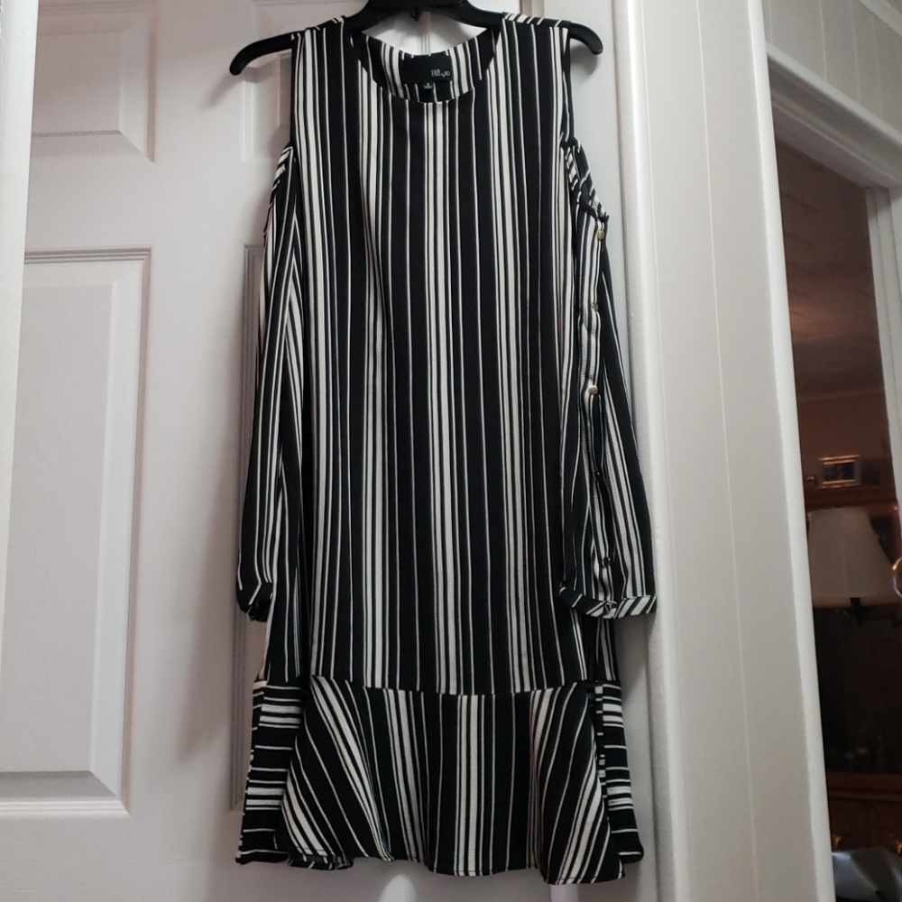 Spring/Fall cold shoulder dress